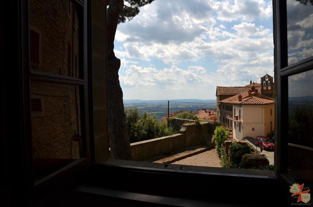 Donnaberarda Apartment Cortona Exterior photo