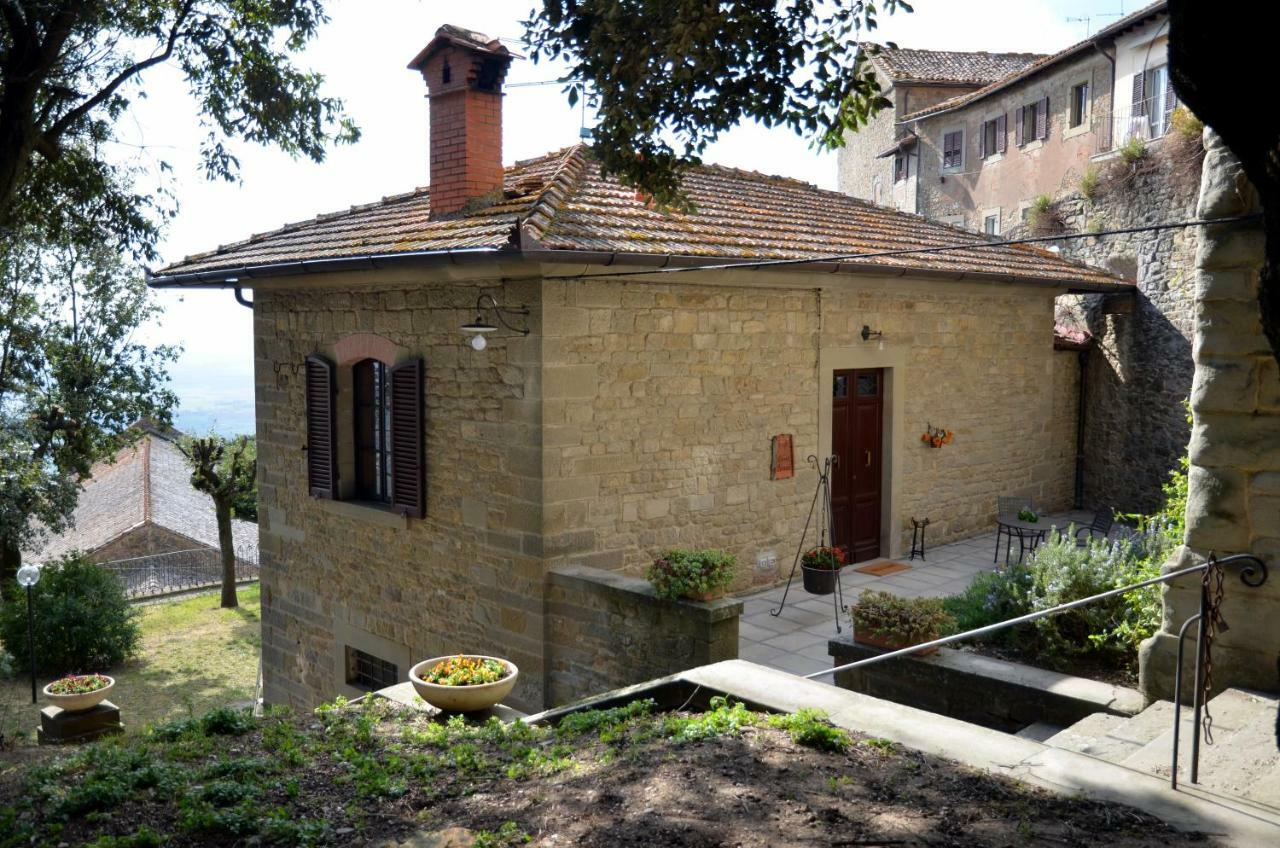 Donnaberarda Apartment Cortona Exterior photo